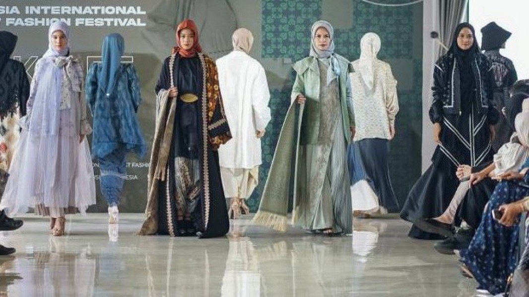 Industri Modest Fashion Indonesia 2025: Menguasai Pasar Muslim Global