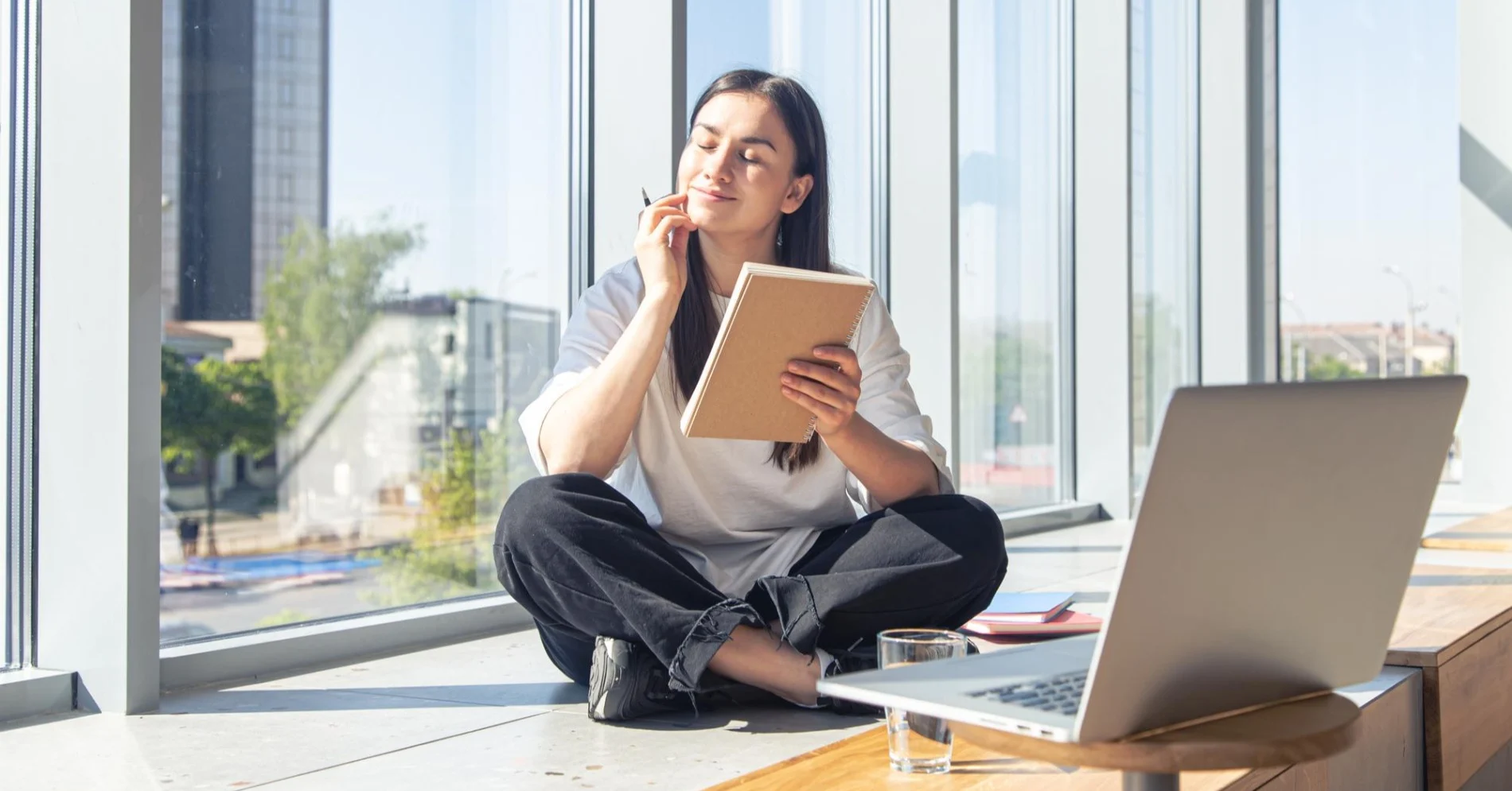 Tren Work-Life Balance Indonesia 2025: Produktivitas, Kesehatan Mental, dan Budaya Kerja Baru